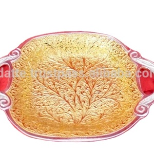 Beau plateau en métal design attrayant plateau en laiton poignée or/argent plaqué plateau de cadeau de mariage Ramadan Diwali anniversaire - Product Image 1