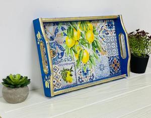 Plateaux de service en bois décoratifs de luxe pour la maison, avec couleur et taille personnalisables, multi-usages pour la maison et la cuisine, en provenance d'Inde - Product Image 1