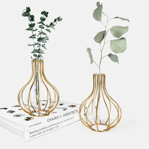 High Quality Aluminum Coastal <b>Flower</b> Vase with <b>Wire</b> Frame Floor Vase for Home & Wedding Decor at Best Wholesale Price - Product Image 3