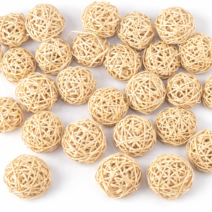 Balles en rotin et saule petites pour lapins, oiseaux, perroquets / Jouet en rotin fait main pour hamsters, chats du Vietnam / Mme Alina - Product Image 2