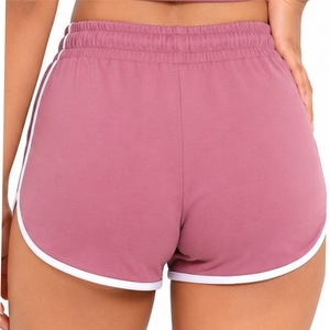 Ensemble haut court et short pour femme personnalisé, haut de gamme, sans manches, col rond, tricoté, vêtements de sport décontractés avec ajustement confortable sur le côté, séchage rapide - Product Image 5