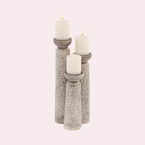 Encantador portavelas de madera grabado a mano en blanco Wash Trending Pillar Candle Stand para una decoración única y elegante para el hogar - Product Image 6