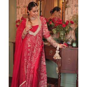 Ensemble haut-bas pour femme avec chemisier et dupatta pour la fête - Product Image 3