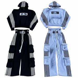 Conjunto de Ropa Deportiva Y2K Personalizada, Sudadera Holgada de Felpa Gruesa y Pantalones Cargo de Pierna Ancha con Múltiples Bolsillos, Venta al Por Mayor - Product Image 6