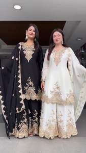 Ensemble palazzo en faux georgette épais avec broderie, comprenant un haut, un pantalon palazzo avec broderie au fil et un dupatta avec bordure latérale en travail de dori. - Product Image 2