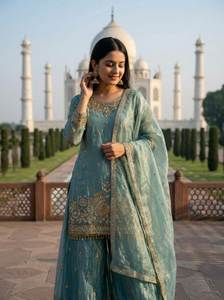 <b>Book</b> Now Latest New Design Winter Evening Party Special High Quality Pure Silk Fabric Salwar Kameez Faux Fur Lining Customized - Product Image 4