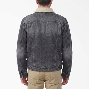 Veste en jean pour homme avec logo personnalisé, tendance, déchirée, surdimensionnée, en denim 100% coton - Product Image 5