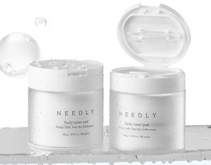 แผ่นโทนเนอร์บำรุงผิวหน้า NEEDLY Luxury Daily Toner Pad 80 แผ่น สำหรับทุกสภาพผิว - บรรจุภัณฑ์เพื่อการใช้งานที่สะดวก - Product Image 4