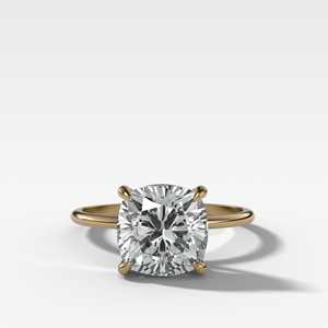 Bague de fiançailles en or 14 carats avec diamant de laboratoire certifié IGI de 2 carats taille coussin, sertie sur 4 griffes, ultra-fine, solitaire, alliances de mariage, vente en gros - Product Image 1