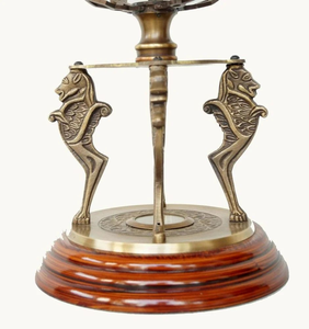 Globe armillaire vintage en laiton avec anneau zodiacal et support hippocampe, globe céleste décoratif pour la maison, le bureau ou la bibliothèque - Product Image 2