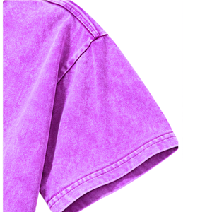 เสื้อยืดคอกลมแขนสั้นพิมพ์ลายสไตล์วินเทจทรงหลวมลำลองสำหรับผู้ชาย ย้อมสีแบบ Garment Dyed ซักด้านหน้า ใส่สบายๆ สไตล์สตรีทแวร์ เหมาะสำหรับฤดูร้อน - Product Image 4