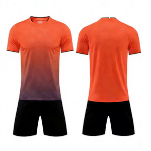 Vêtements en gros de qualité supérieure, vêtements de sport en polyester à séchage rapide, ensemble de vêtements de football pour hommes, uniformes, maillots de football personnalisés - Product Image 2