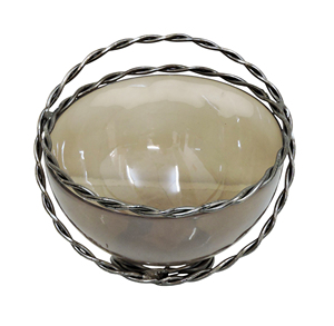 Bol à fruits vintage en verre fumé avec poignée torsadée en laiton argenté, centre de table décoratif rond pour la maison, la table et la décoration de cuisine - Product Image 1