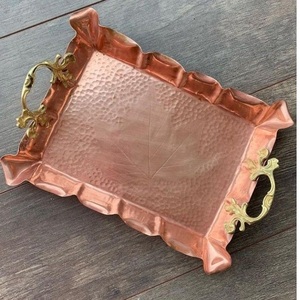 Plateau en cuivre traditionnel fait main, plat de service en métal de style héritage, vaisselle pour la maison, les restaurants, les hôtels, les fêtes et la restauration - Product Image 5