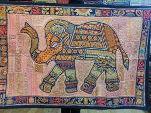 Tapisserie murale indienne tribale style bohème hippie, motif éléphant perlé classique, patchwork, vente en gros - Product Image 2