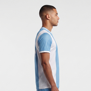 Maillots de football professionnels pour hommes de haute qualité en gros, col en V, manches courtes, 100% polyester, évacuation de l'humidité, logo personnalisé - Product Image 3