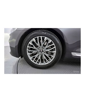 สำหรับรถยนต์ Kia K9 3.8 GDI AWD พร้อมเบาะหนัง เกียร์อัตโนมัติ และกล้องมองหลัง รุ่นปี 2018 เดือนมิถุนายน ระยะทาง 57,884 กม. มาตรฐานไอเสียยูโร 5 - Product Image 5