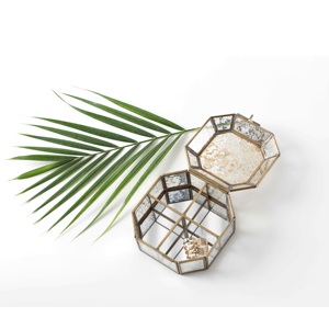 Boîte à bijoux décorative personnalisée en laiton et verre, avec fermoir, pour ranger les bibelots - Product Image 4