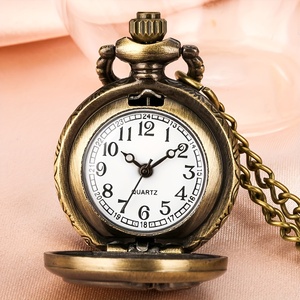 Montre de poche à quartz avec motif de couple de Noël, collier, cadeau pour homme, montre de poche pour couple - Product Image 2