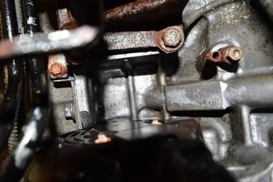 Motor de Gasolina V8 3UR-FE Usado Importado de 5.7L y 381-386 HP para Pedidos al por Mayor - Product Image 4