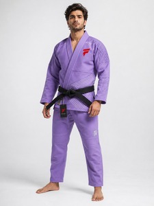 Uniforme de judo profesional elaborado con materiales de primera calidad que brindan resistencia, comodidad y un rendimiento confiable en el tatami. - Product Image 4