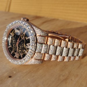 Montre analogique de luxe à mouvement quartz, boîtier en acier inoxydable et cristal, résistante à l'eau, plaquée or rose, mouvement ETA, montres à quartz - Product Image 1