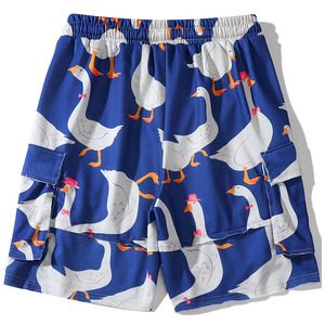Nuevos pantalones cortos cargo casuales de verano para hombre con estampado de ganso, ajuste holgado, estilo urbano, cintura elástica con cordón, multibolsillos, para playa y surf. - Product Image 2