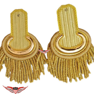 Epaulettes de Lujo Personalizadas de la Marca KEW, Bordadas a Mano, Ecológicas, Vintage, con Flecos de Oro, para Ceremonias - Product Image 1