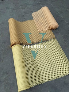 Tapis en rotin noir tressé perforé, motif personnalisable, décoration intérieure, mobilier, durée de vie de 10 ans, garder au sec, marque VIFARMEX OEM - Product Image 6