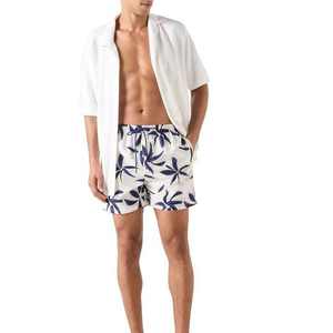 Shorts de bain décontractés pour hommes, couleur unie, respirants, écologiques, avec logo personnalisé, séchage rapide, en toile, poches et cordon de serrage - Product Image 3