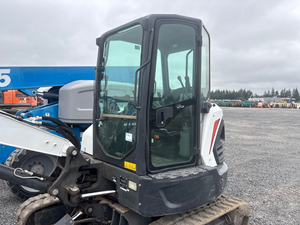 Miniexcavadora Eficiente E42 Modelo 2020 para Jardinería, Servicios Públicos y Desarrollo de Terrenos - Product Image 4