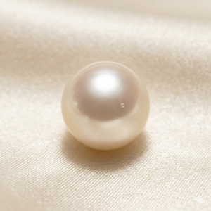 Perlas de Mar Blancas de Grado Especial AA, 11 mm, Brillantes, Redondas y Perfectas, Representan Lujo y Elegancia - Product Image 2