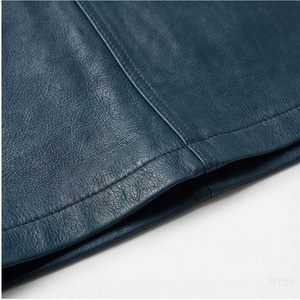 Falda lápiz de piel sintética azul oscuro para mujer, hasta la rodilla, lisa, estilo oficina, con remaches - Product Image 6