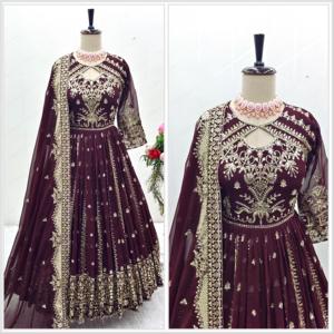 Ensemble Designer Pent Dupatta avec robe de soirée pour les occasions de club - Product Image 1