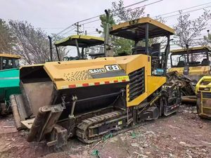 เครื่องปูยางมะตอยแบบตีนตะขาบขนาดกลาง Sany 45C8 ปี <span class=keywords><strong>2022</strong></span> สภาพเดิม ขนาด 4.5 เมตร ใช้เครื่องยนต์ Weichai พร้อมปั๊มประสิทธิภาพสูง - Product Image 2