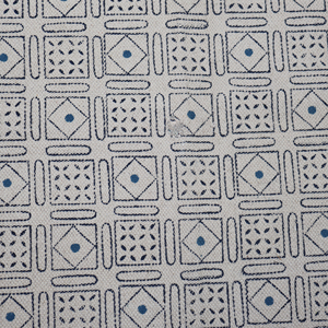 Alfombra de Algodón Geométrica Bohemia Hecha a Mano, Antideslizante, Ecológica y Lavable para Sala de Estar, Dormitorio o Pasillo - Product Image 4