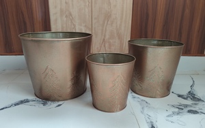 Macetas de Metal con Copos de Nieve Hechos a Mano para Decoración, Juego de 3 Macetas de Jardín de Estilo Moderno para Decoración del Hogar - Product Image 2