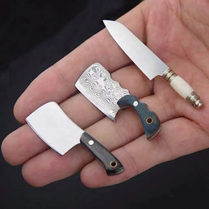 Burraq DIY OEM Cuchillo de Chef Personalizado Hecho a Mano de Grado Industrial, Juego de Cuchillos de Cocina en Miniatura de Acero de Damasco, 3 Cuchillas - Product Image 1