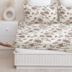 Drap de lit en coton beige à motifs floraux avec taies d'oreiller, drap-housse doux et respirant | Ensemble de literie de luxe haut de gamme avec poches profondes élastiques - Product Image 1