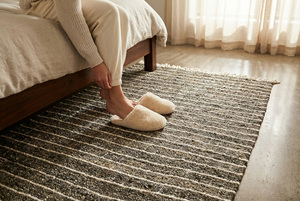 Handwoven Wool Check <b>Rug</b> Custom Design Wholesale Bulk For Hotel Living Room Home Decor Manufacturer - Product Image 4