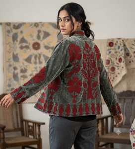 Hermosa Chaqueta Corta Casual de Terciopelo Bordada con Diseño Floral Artesanal Suzani para Mujer, Forro de Algodón Transpirable, ODM - Product Image 4