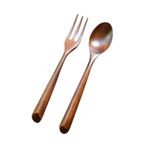 Ensemble de couverts en bois naturel faits à la main, réutilisables et adaptés aux aliments, pour restaurants, hôtels et usage domestique - Product Image 1