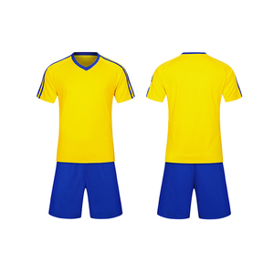 ชุดเสื้อฟุตบอลผู้ชายสีเขียวมิ้นท์พร้อมกางเกงขาสั้นสีดำ คอวี แขนสั้น ระบายเหงื่อได้ดี เหมาะสำหรับทุกฤดูกาล - Product Image 4
