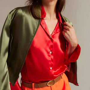 Veste bomber courte en satin de soie pour femme, personnalisée OEM, de haute qualité, à manches longues, col montant et fermeture éclair - Product Image 5