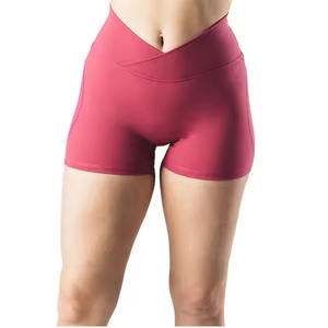 Shorts para mujer, shorts de yoga 2 en 1, diseño sublimado con estampado floral, secado rápido, poliéster, venta al por mayor de fábrica. - Product Image 1