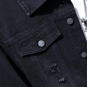 Veste en jean noire déchirée unie pour hommes et garçons, avec boutons et détail à rabat, vente en gros - Product Image 2