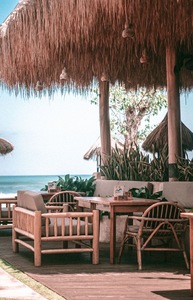 Diseño de Techo Falso Natural de Primera Calidad KRAFTERS para Cafés de Playa, Resorts y Espacios de Patio - Product Image 3