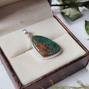 Colgante de Crisocola Natural Personalizado con Forma Elegante, Plata de Ley 925, Joyería de Piedras Preciosas Hecha a Mano, Venta al Por Mayor - Product Image 6