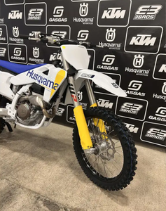 Motos tout-terrain Husqvarna FC250 2026 100% industrielles, motos de cross en plastique, ODM OEM, entièrement assemblées, prêtes à l'emploi, expédition immédiate, garantie 3 ans - Product Image 5