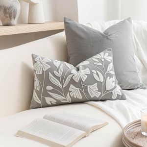 Fodera per cuscino BlissBlush 12x20 grigio chiaro floreale trapuntata, morbida, in velluto, con texture rustica, per cuscino lombare o decorativo - Product Image 1